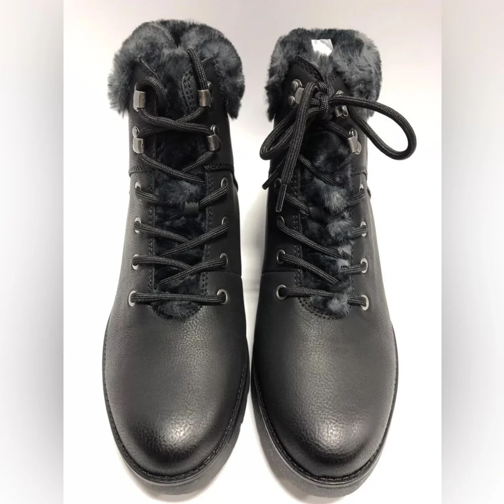 Soul Naturalizer Women’s Quentin Black Ankle Boot Size 6.5